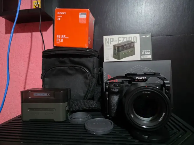 Câmera Sony A7 IV - Acessórios. (KIT PROFISSIONAL)