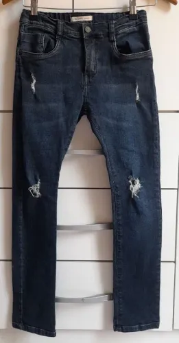 Calça jeans tamanho 10 anos 