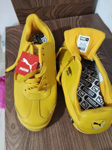 Tênis Puma Roma Amarelo - Novo
