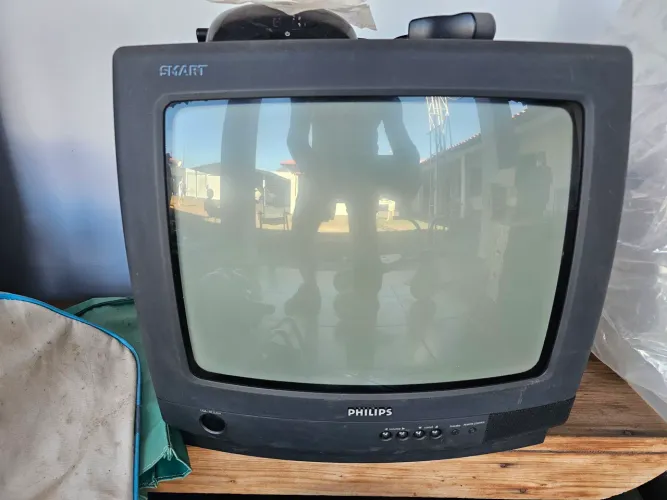 TVs de tubo 14"