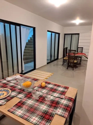 Sobrado próximo ao mar , Matinhos