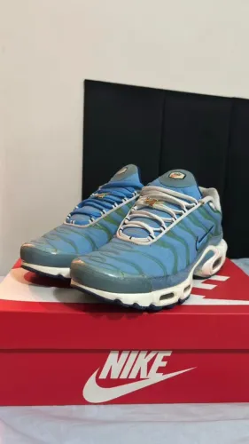 Nike Air Max Plus SE University Blue