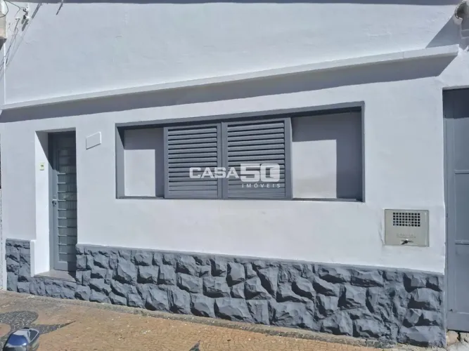 Casa comercial para Locação no Bosque - Campinas