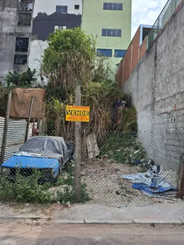 Terreno próximo a Avenida Tancredo Neves de Almeida- Ferraz