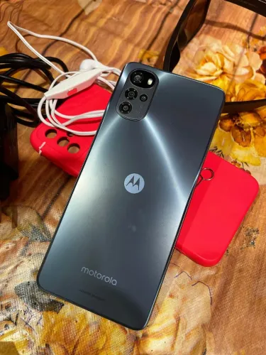 Celular Motorola Moto G22, 128GB, 4GB RAM, Android 12, Entrego.