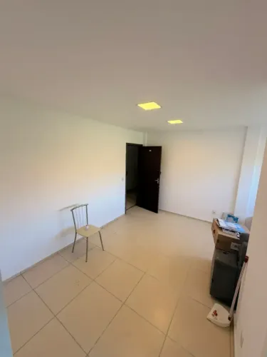Imóvel para venda possui 45 metros quadrados com 2 quartos em Lourival Parente - Teresina