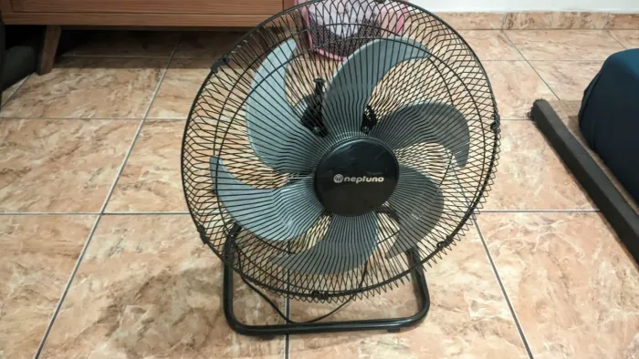 Ventilador Neptuno de mesa 50cm - 110V - NPT50M