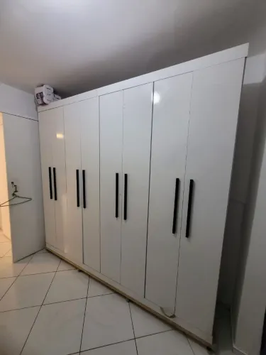Guarda Roupa