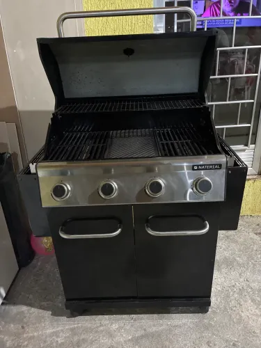 Churrasqueira Movel Grill A Gas Glp Com 4 Queimadores - Naterial