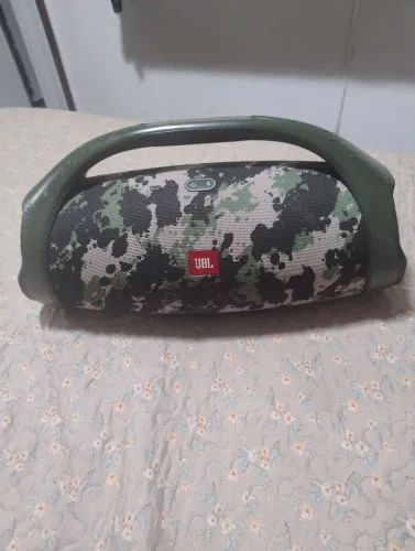 Vendo JBL Boombox 2 camuflada original.