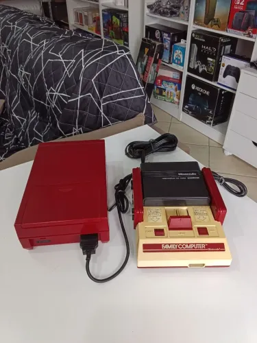 Vendo Nintendo Family Computer Japonês Disk System Semi novo 
