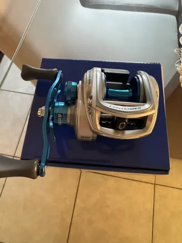 Carretilha Marine contender
