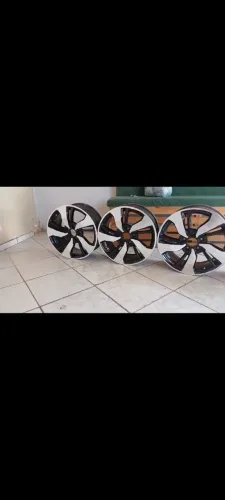 Jogo de rodas seminovos