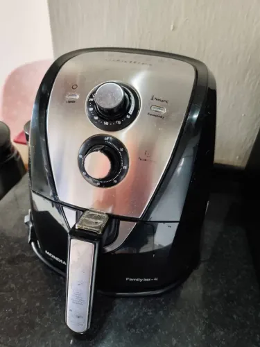 Airfryer em ótimo estado pra vender ligeiro
