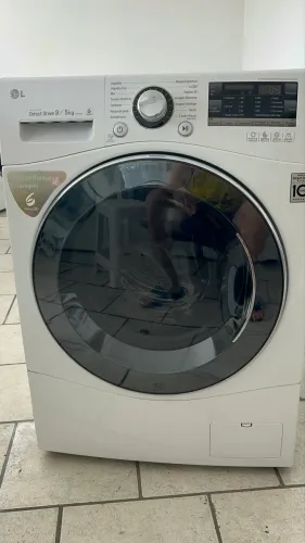 Lava e seca LG 9 kg inverter 
