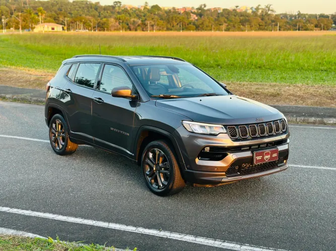 Jeep Compass T270 80 Anos 1.3 TB 4X2 Flex AUT 2022