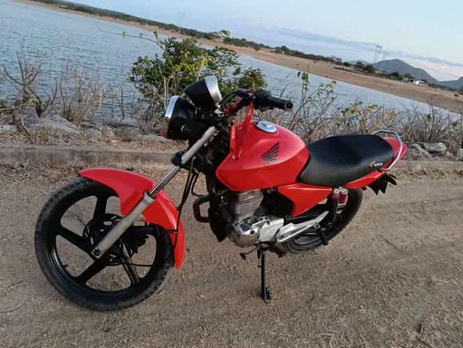 Titan 150 KS