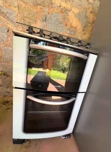 FOGÃO ELECTROLUX CELEBRATE 56DB - 4 BOCAS COM DUPLO FORNO