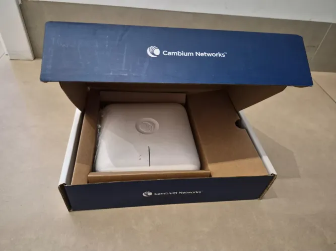  Cambium Networks cnPilot E410