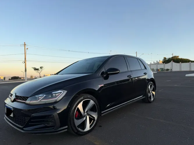 Volkswagen Golf GTI 350 TSI 2.0 230cv 16V Aut. 2019