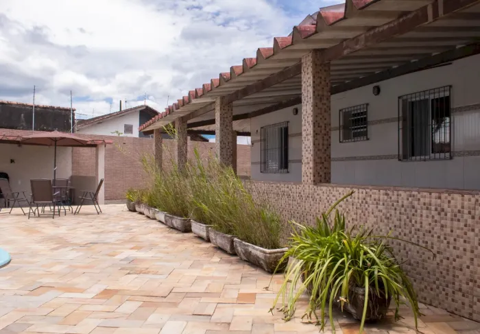 Casa com 4 dormitórios mobiliado no bairro Umuarama