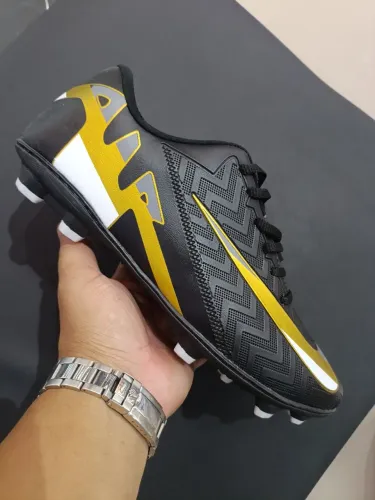 Chuteira Nike Campo
