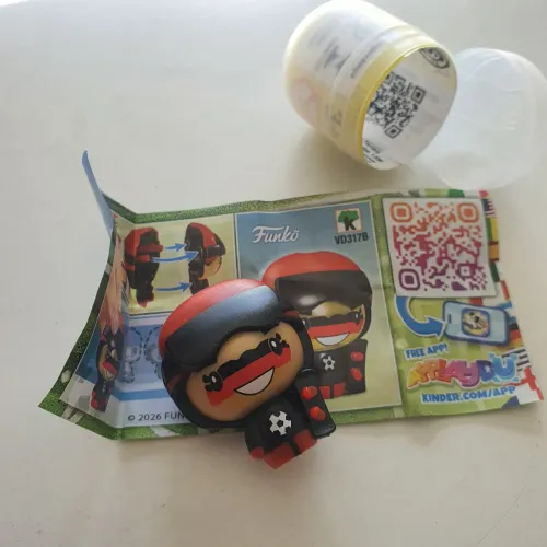 Complete a sua coleção Kinder Ovo Copa do Mundo FIFA 2026