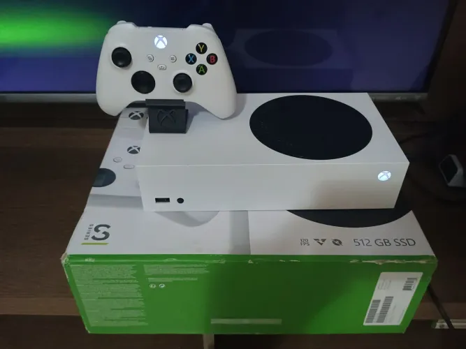 Xbox série s venda ou troca completo ?