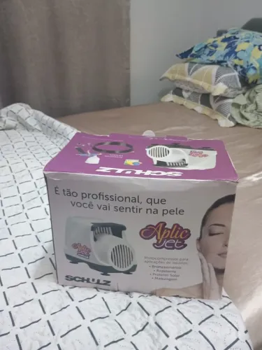 Aparelho de bronzeamento artificial