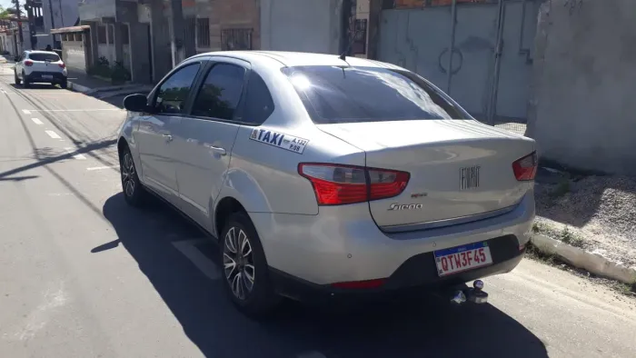 Fiat Grand Siena Attrac. 1.4 EVO F.flex 8V 2020