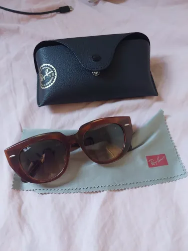 Óculos feminino. Marca Ray ban original novo