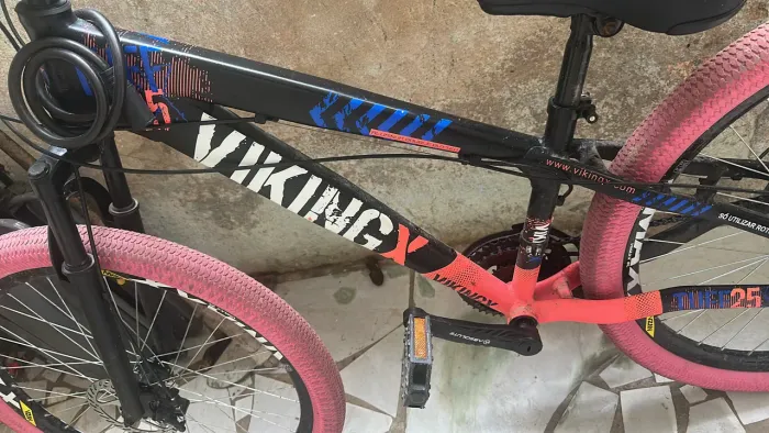 ? VENDE-SE BIKE Condição: Única Dona! Estado de Nova! Oportunidade Única!