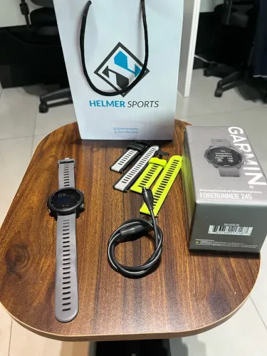 Garmin Forerunner 245 - Muito novo