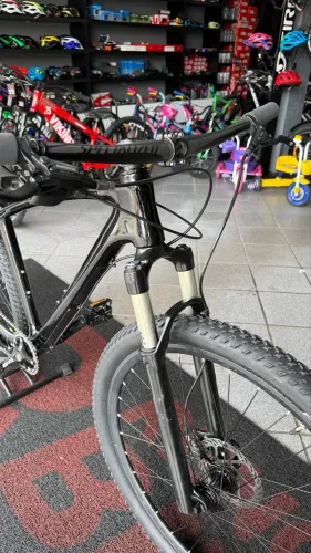 Bike vicinitech tamanho 19 carbono