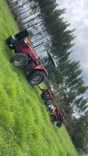 Trator Massey Ferguson 