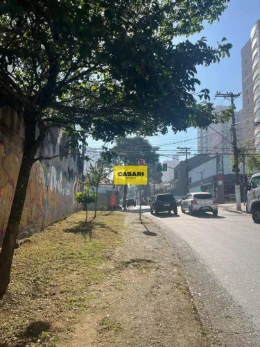 Terreno a venda e Locação, no centro de Sbc, área do terreno 1.048m2, SBC = venda e