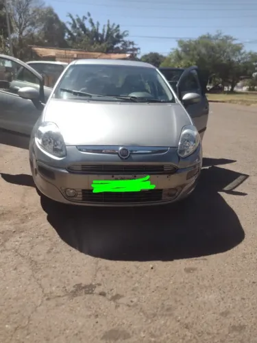Fiat Punto Essence Dualogic 1.6 Flex 16V 5P 2013