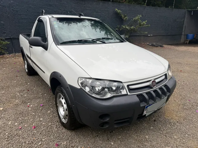 Fiat Strada 1.4 MPI Fire Flex 8V CS 2011