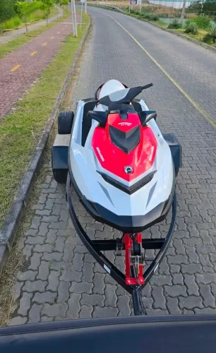 Jet ski seadoo 130 gts extra