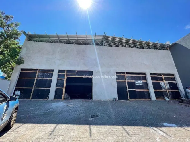 Barracão para alugar, 800 m² por R$ 30.000,00/mês - Neva - Cascavel/PR