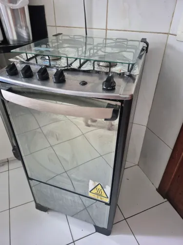 Fogão Elétrico Inox 4 bocas
