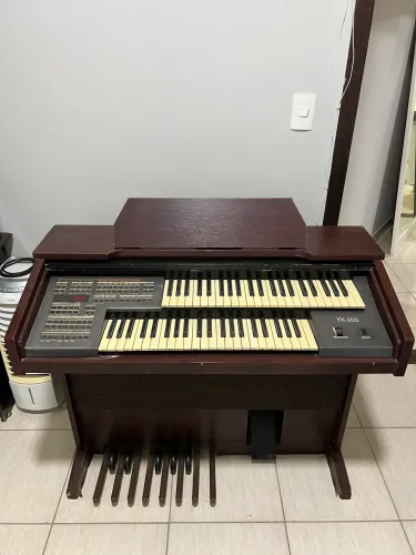Órgão Minami Organist YX300