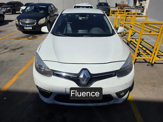Renault Fluence Sed. Dyn. Plus 2.0 16V Flex Aut. 2016