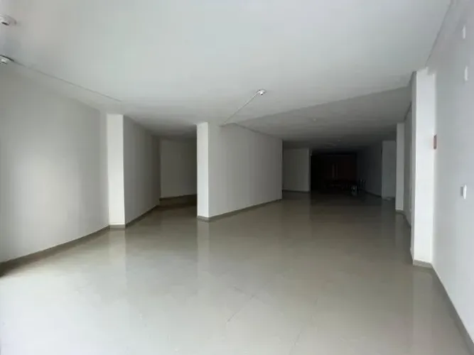 SALA COMERCIAL PRÓXIMO À AVENIDA BRASIL - BALNEÁRIO CAMBORIÚ