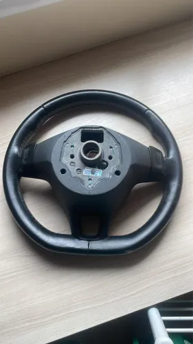 Volante Multifuncional VW para Golf e Jetta 2014 a 2016