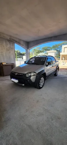 Fiat Strada Adventure1.8/ 1.8 Locker Flex CD 2014