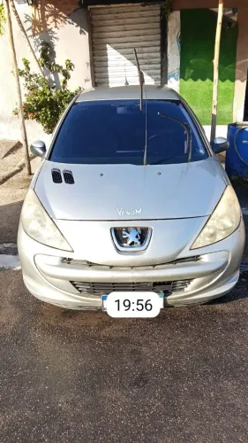 Peugeot 207 Sedan Passion XR 1.4 Flex 8V 4P 2013