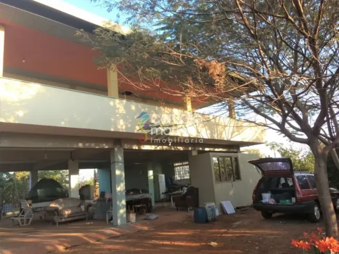 Chácara à venda - 2 quartos - 2650 m² - Zona Rural - Guatapará/SP