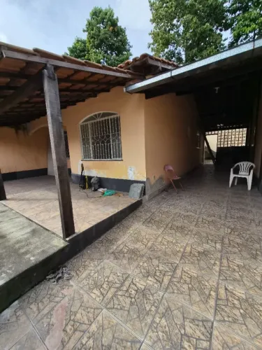 Casa de condomínio de 2 quartos em Itaboraí