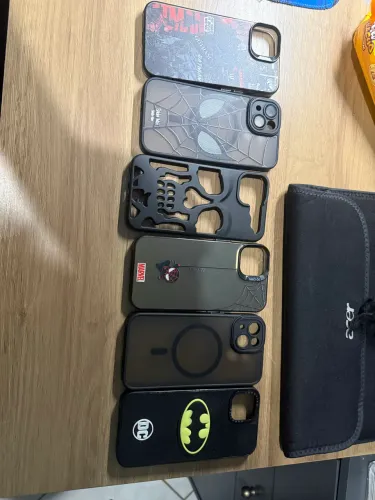 Vendo capinha iPhone 13 e 14